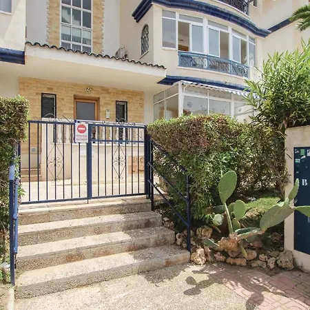 2 Bedroom Amazing In Torrevieja-la Mata